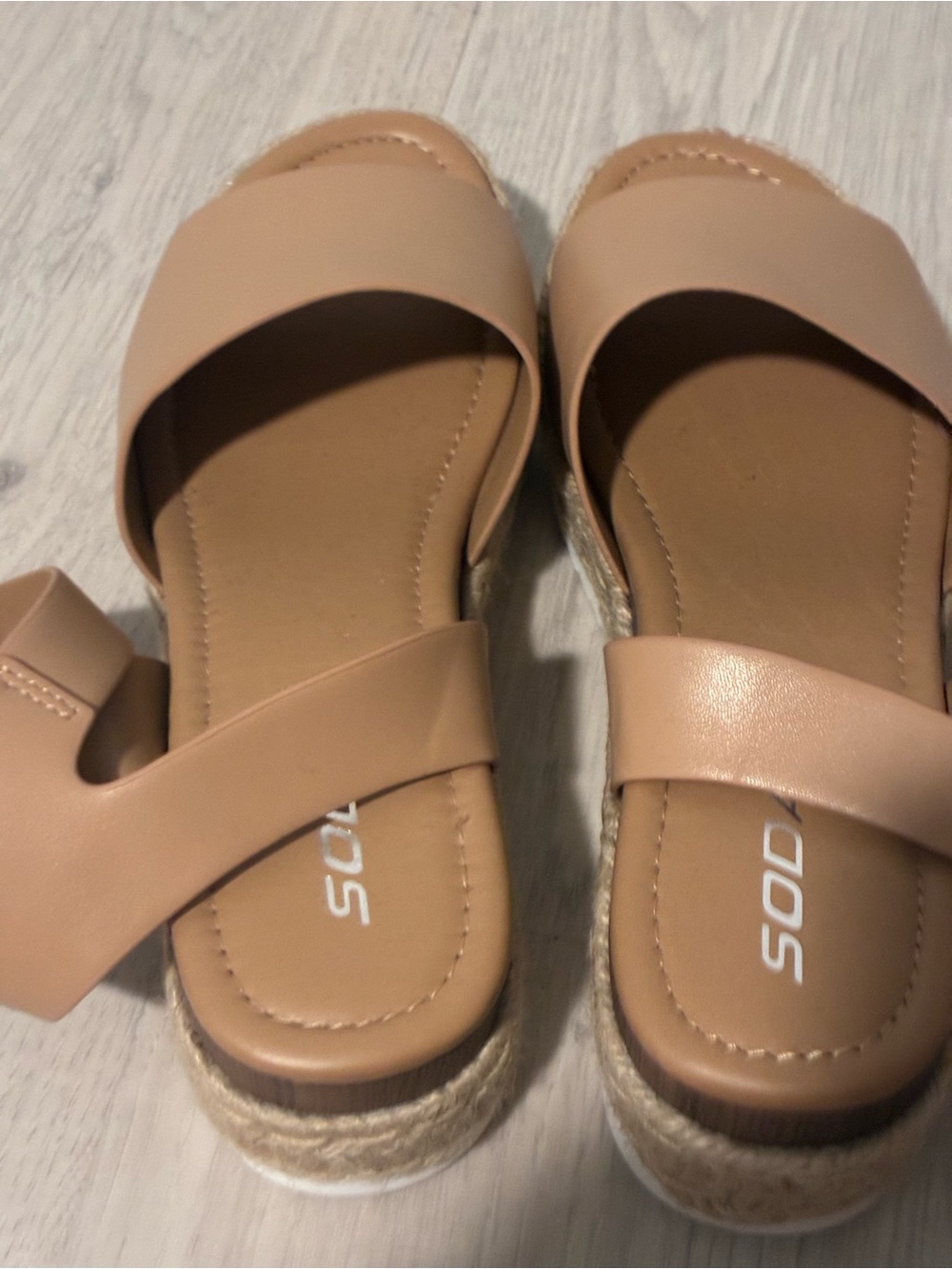 Soda Tan Platform Espadrille Ankle-Strap Sandals - NWOT- 9 - Picture 5 of 6
